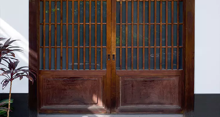 Accordion Patio Doors Repair in Ives Estates, FL