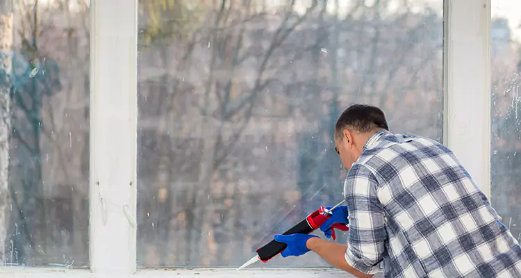 Repair Sliding Patio Doors Hard To Operate in Ives Estates, FL