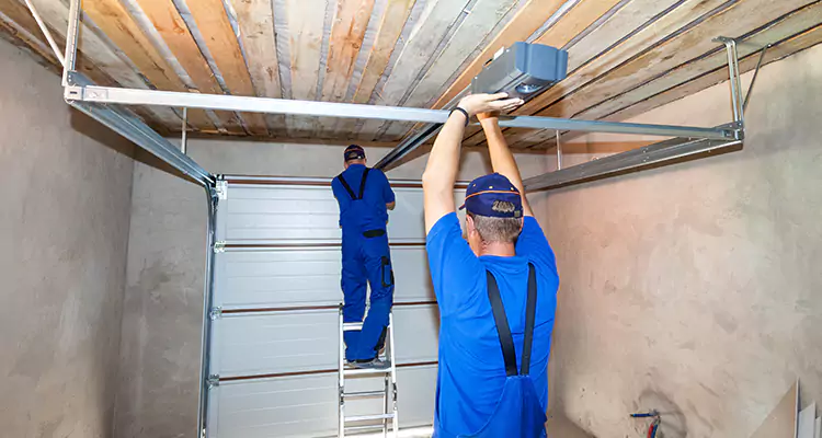 Garage Door Opener Technician in Ives Estates, FL