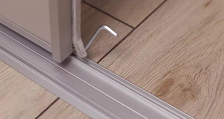 Squeaky Sliding Door Repair in Ives Estates, FL