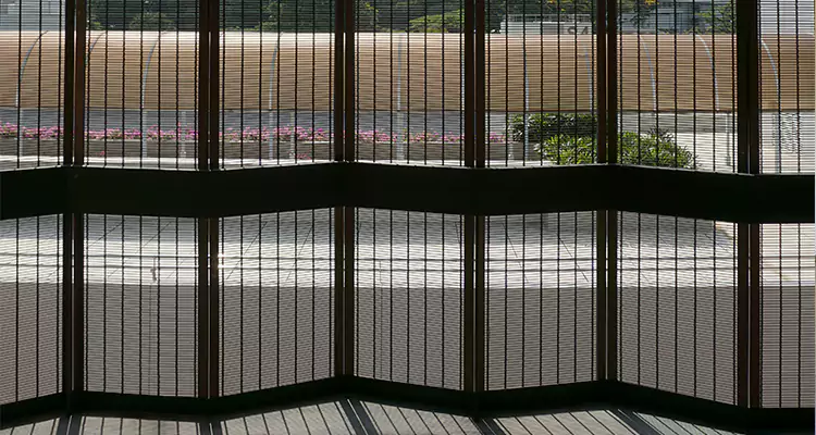 Front Screen Door Repair in Ives Estates, FL