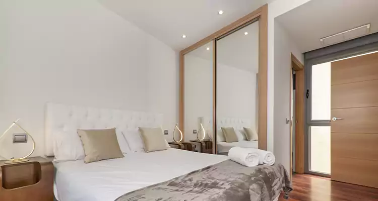 Sliding Wardrobe Door Mirror Replacement in Ives Estates, FL
